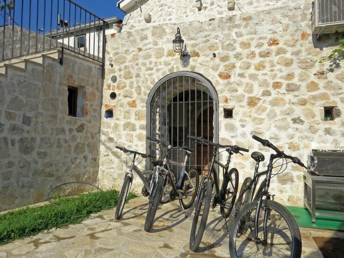 Загородные дома Estate & Winery San Duyevo Риека-Црноевича-22