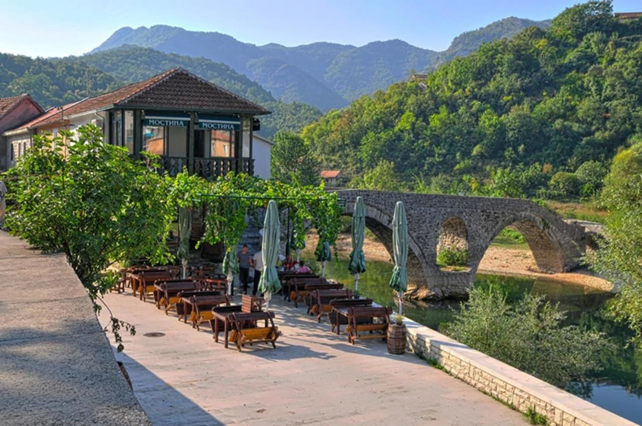 Загородные дома Estate & Winery San Duyevo Риека-Црноевича-34