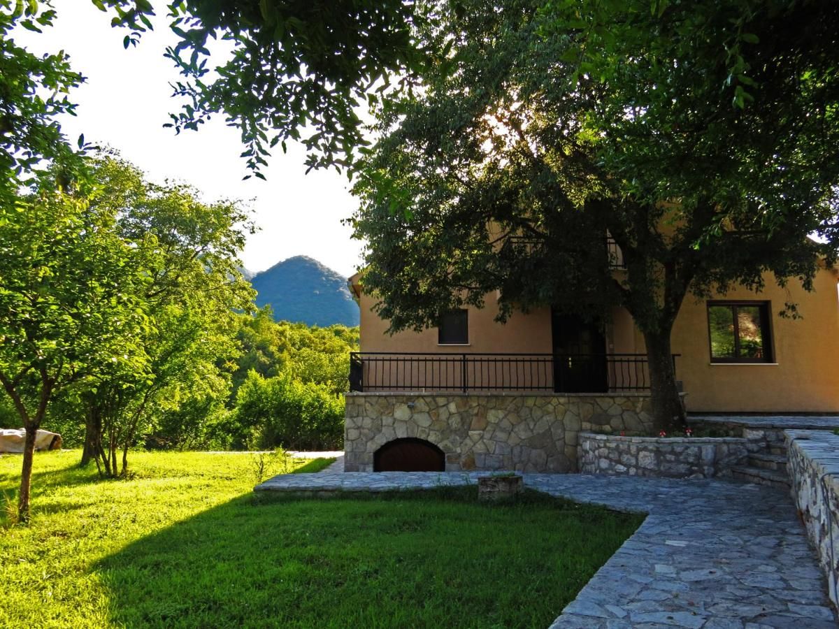 Загородные дома Estate & Winery San Duyevo Риека-Црноевича-39