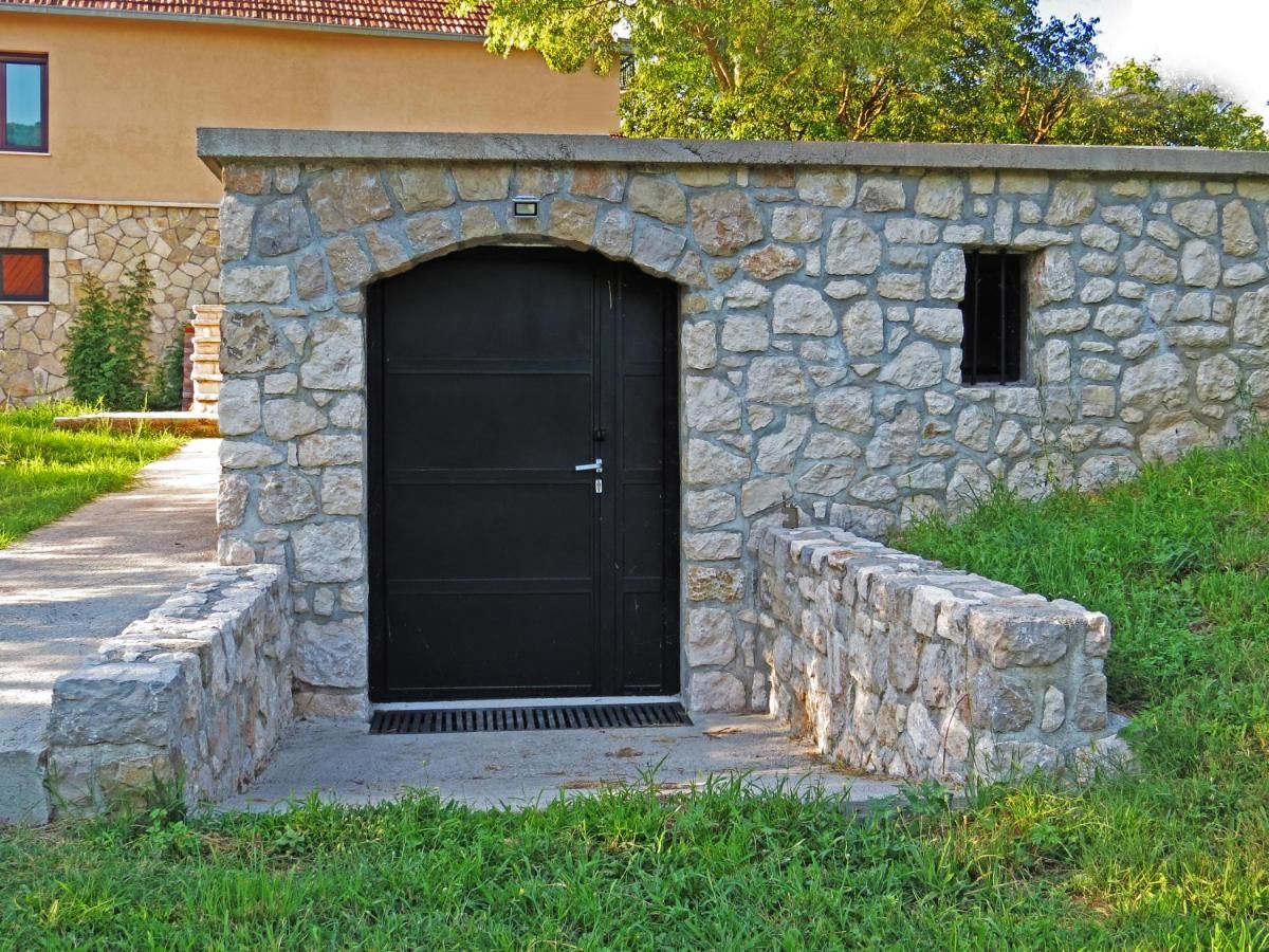 Загородные дома Estate & Winery San Duyevo Риека-Црноевича-47