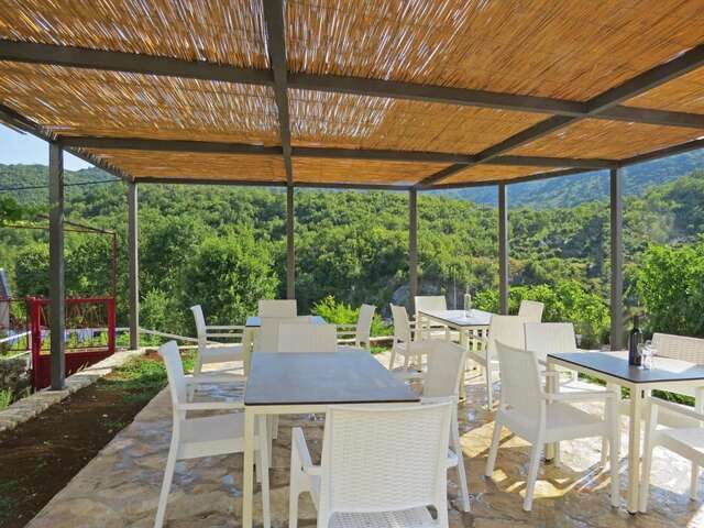 Загородные дома Estate & Winery San Duyevo Риека-Црноевича-26